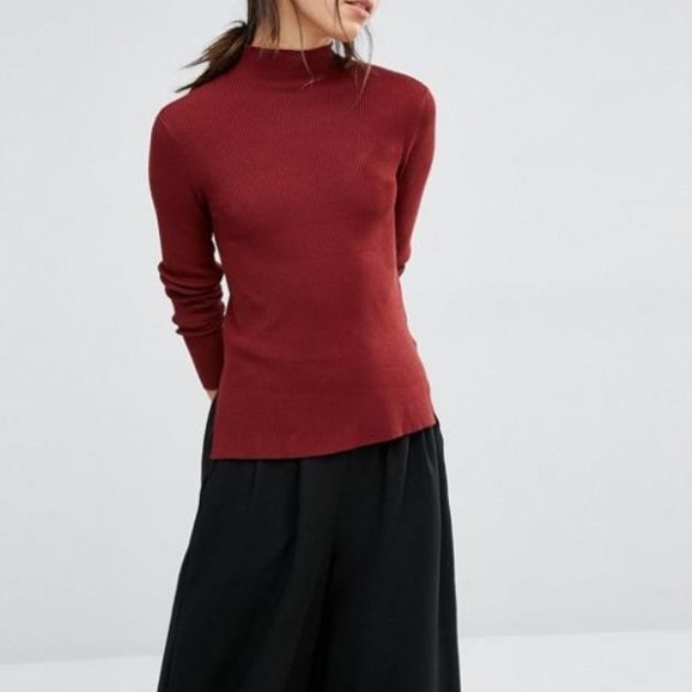 Vero Moda Side Split Detail Mock Neck Top